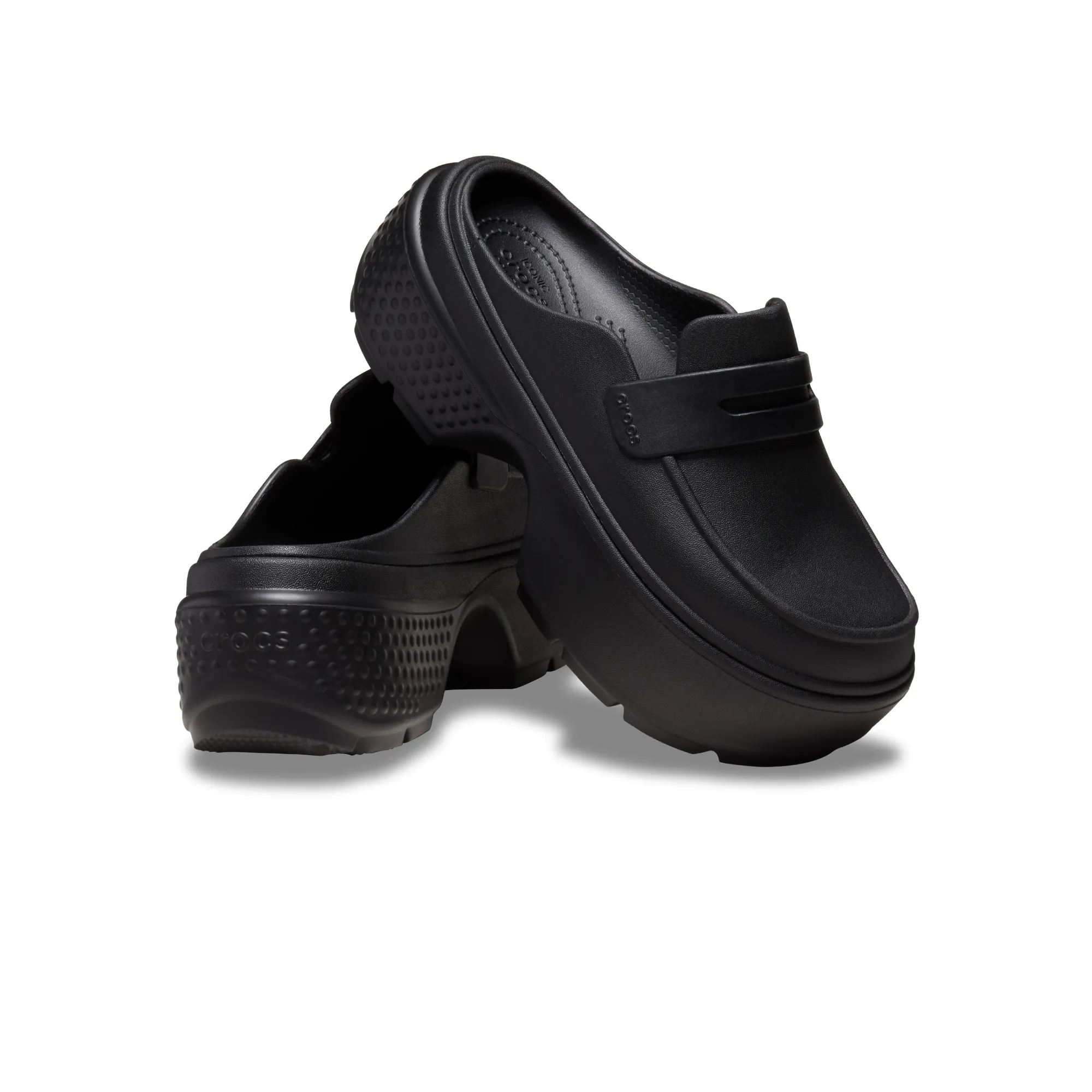 Crocs รองเท้าลำลองผู้ใหญ่ STOMP LOAFER CLOG