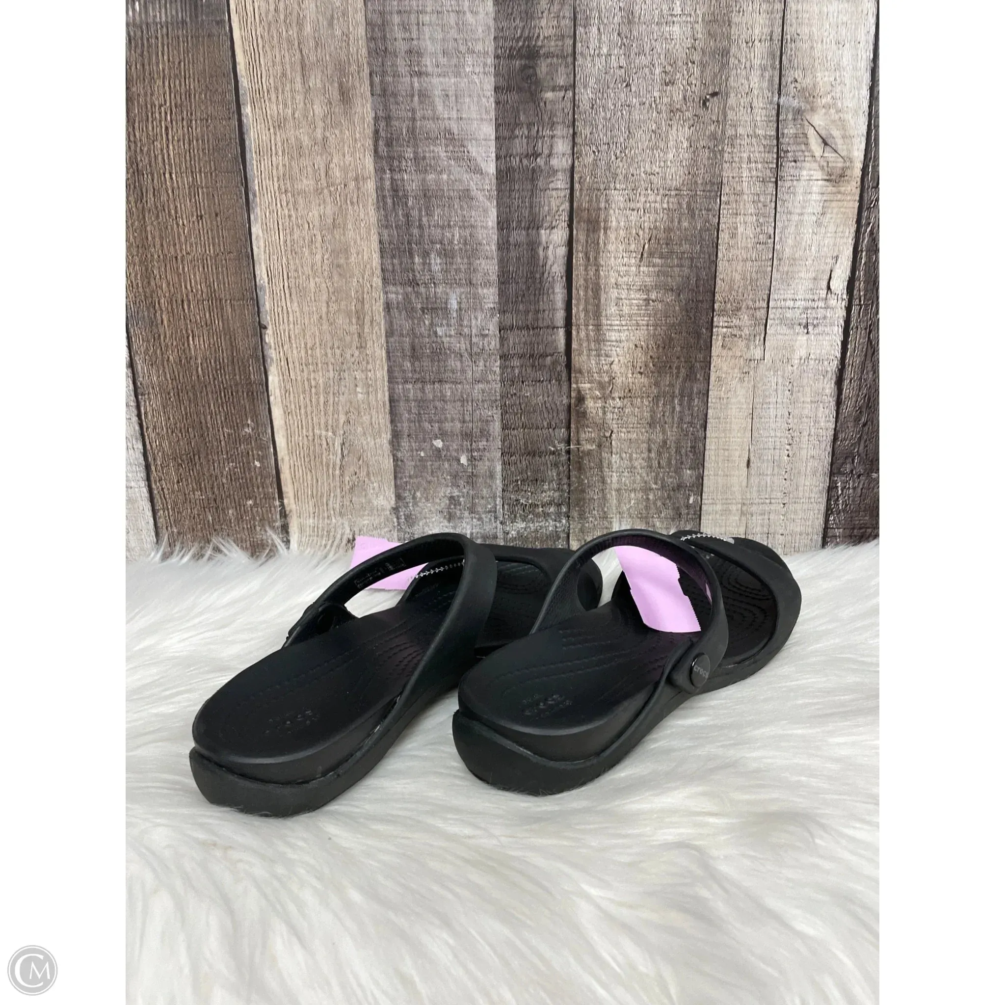 Sandals Flats By Crocs In Black, Size: 7