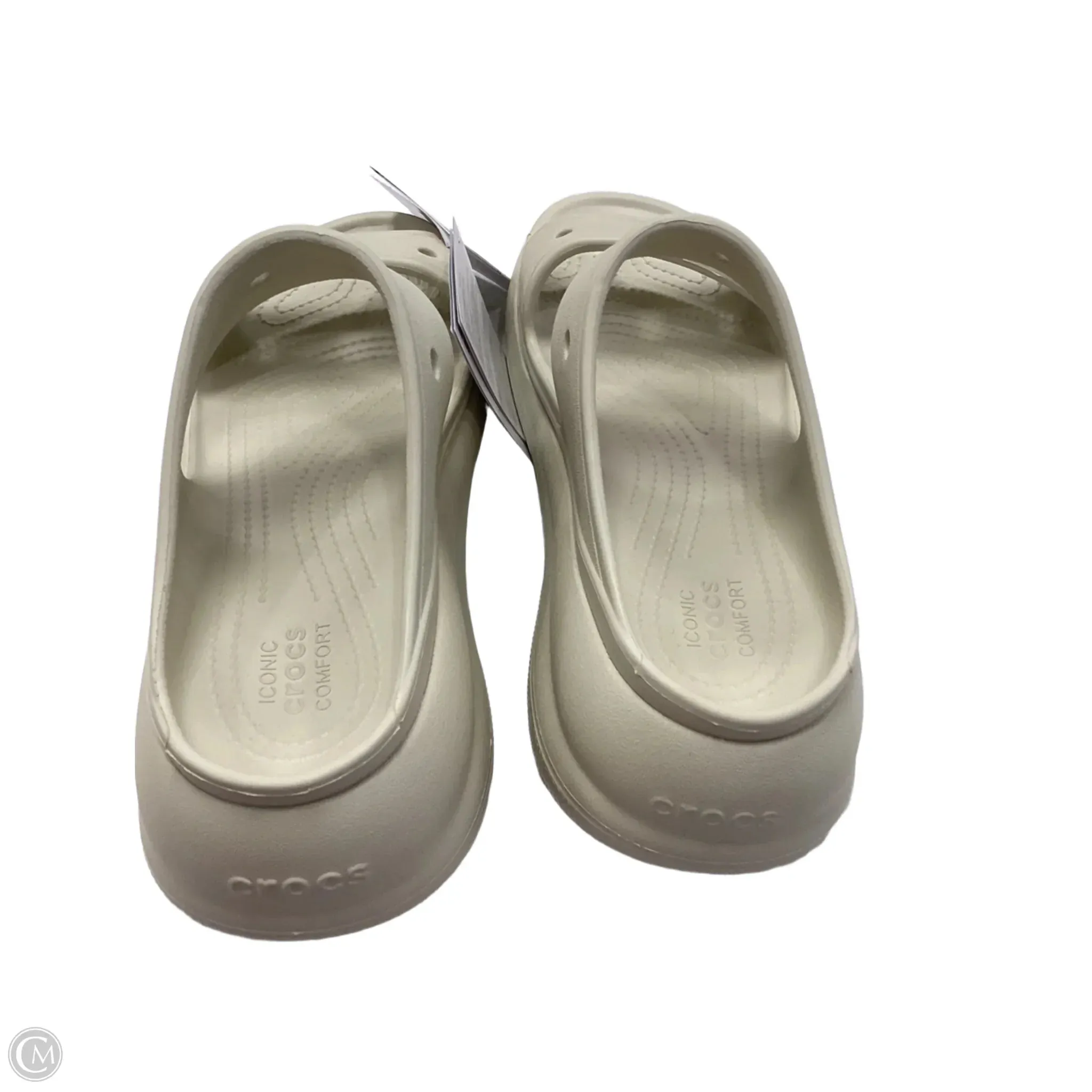 Sandals Flats By Crocs In Cream, Size: 10