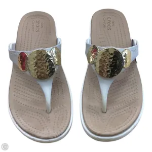 Sandals Flip Flops By Crocs In Cream, Size: 8