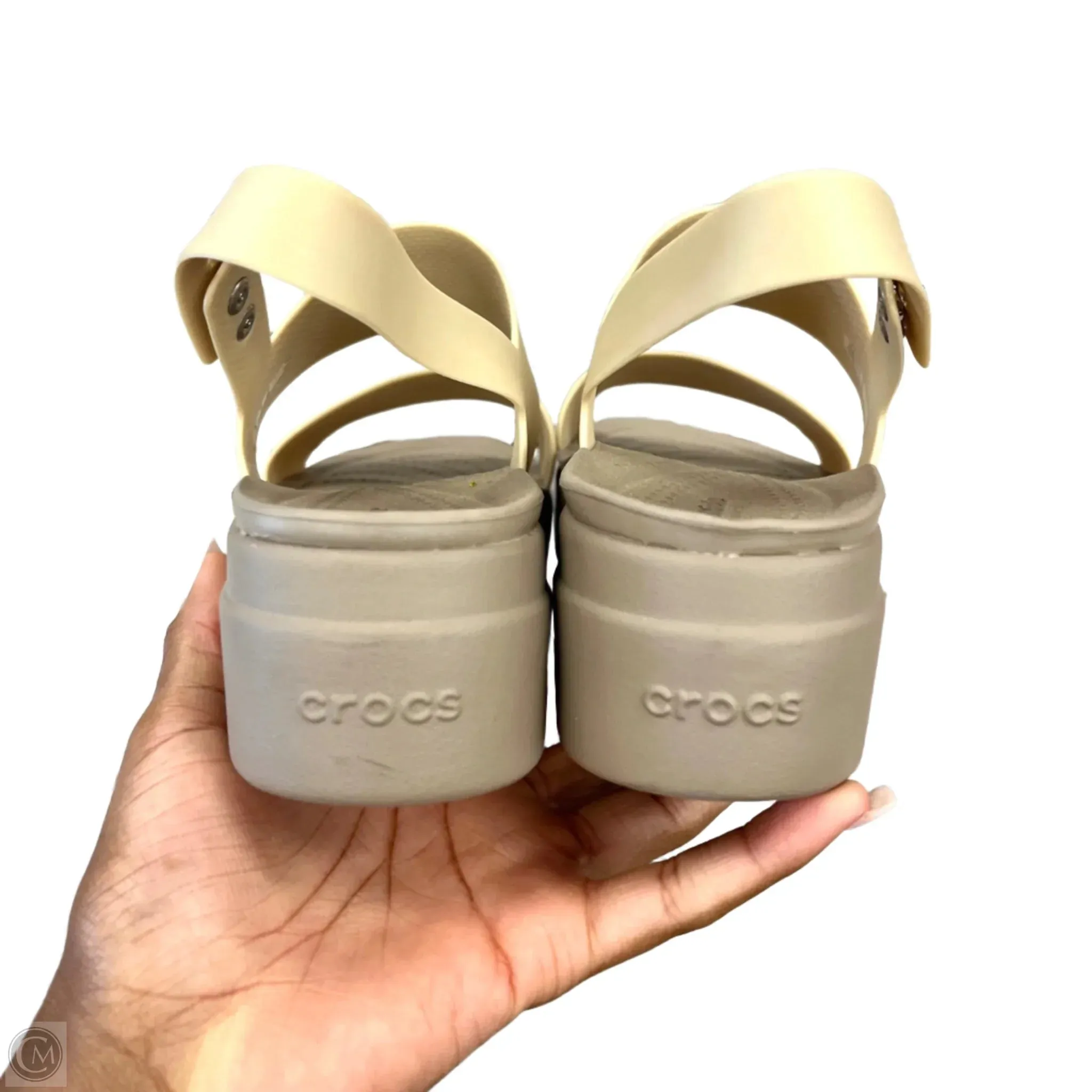 Sandals Heels Platform By Crocs In Tan, Size: 7