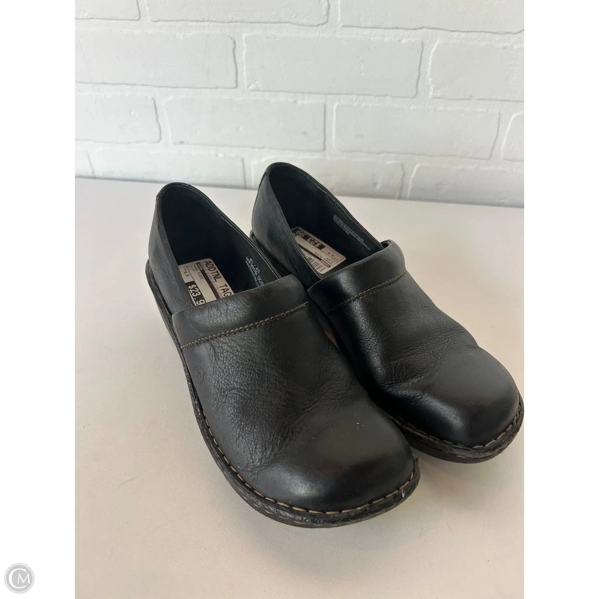 Shoes Flats By Born In Black, Size: 8.5