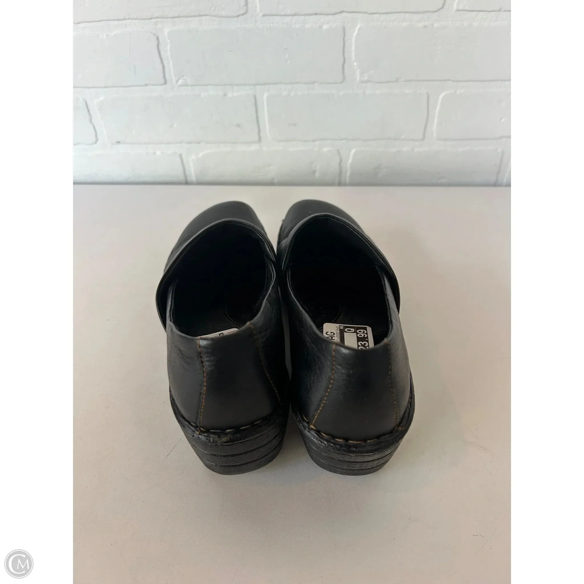 Shoes Flats By Born In Black, Size: 8.5