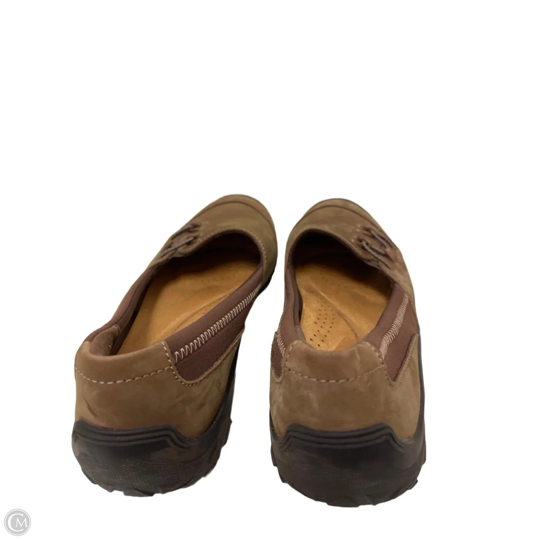 Shoes Flats By Clarks In Brown, Size: 7