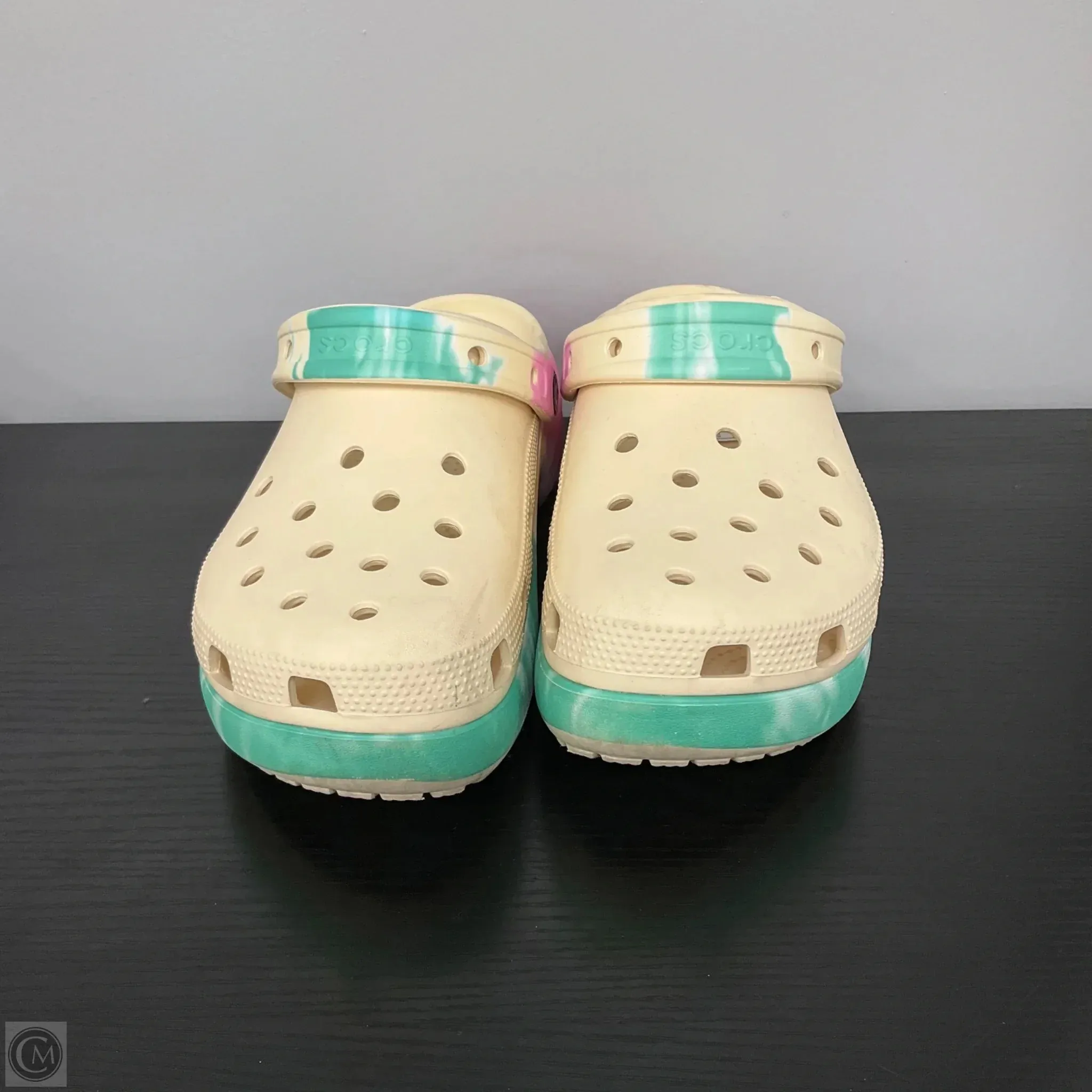 Shoes Heels Platform By Crocs In Multi-colored, Size: 10