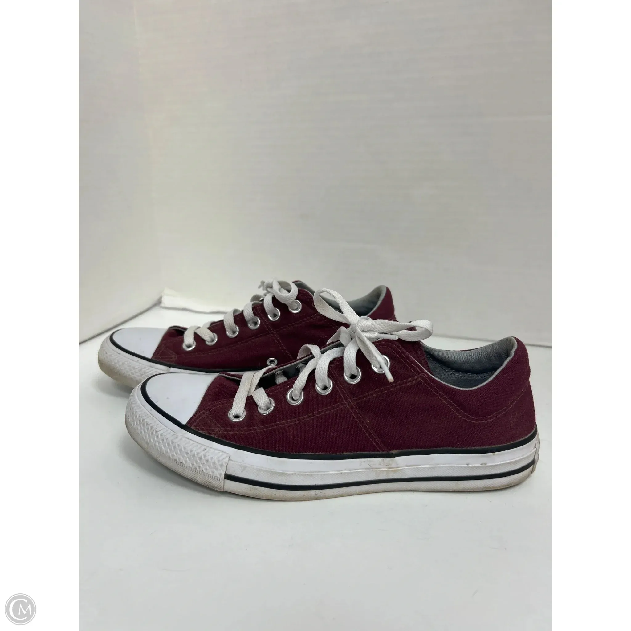 Shoes Sneakers By Converse In Maroon, Size: 8