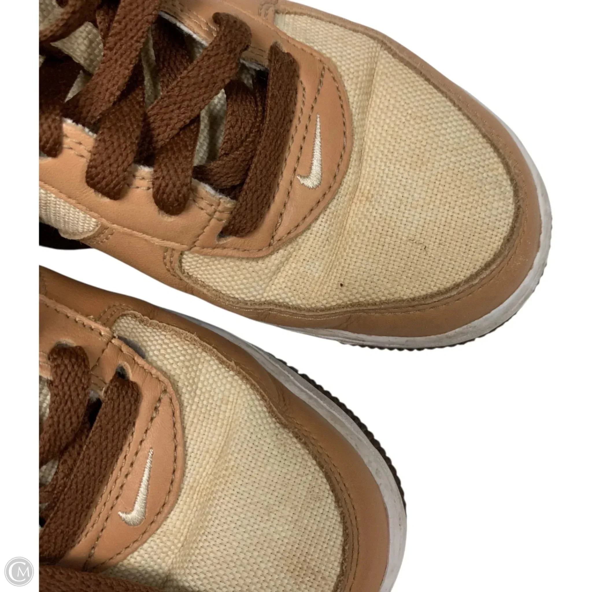 Shoes Sneakers By Nike In Brown & Cream, Size: 7