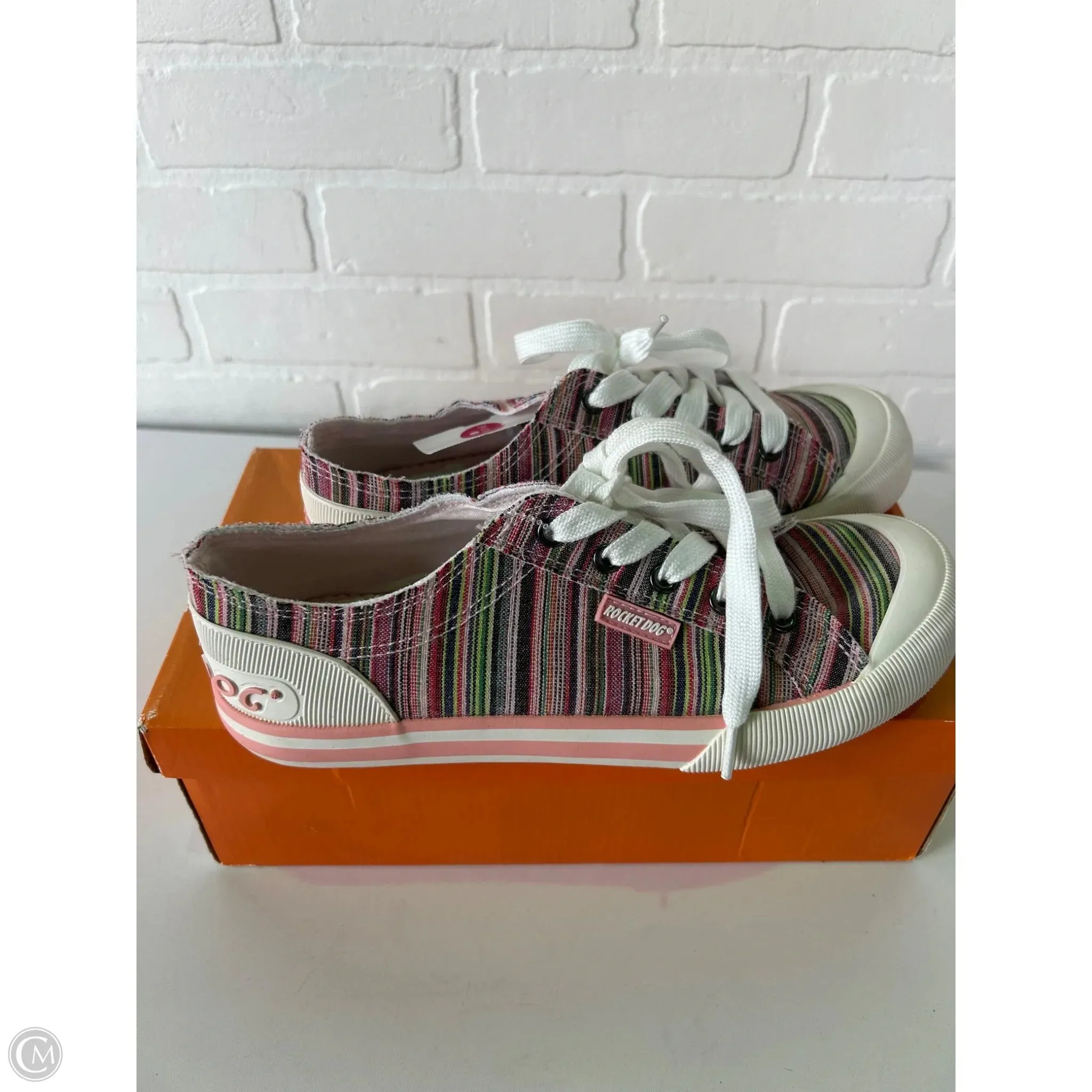 Shoes Sneakers By Rocket Dogs In Pink, Size: 8