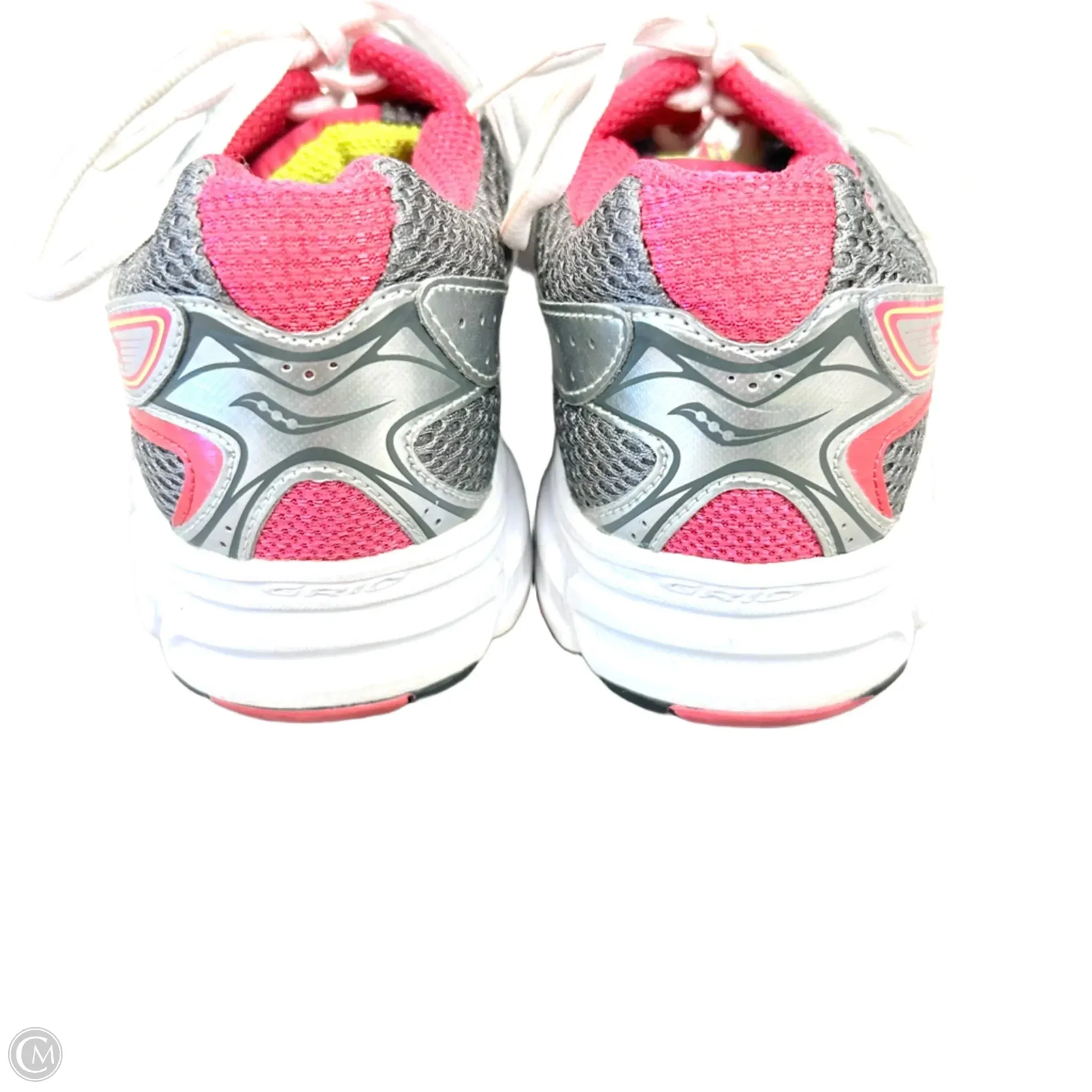 Shoes Sneakers By Saucony In Grey & Pink, Size: 9.5