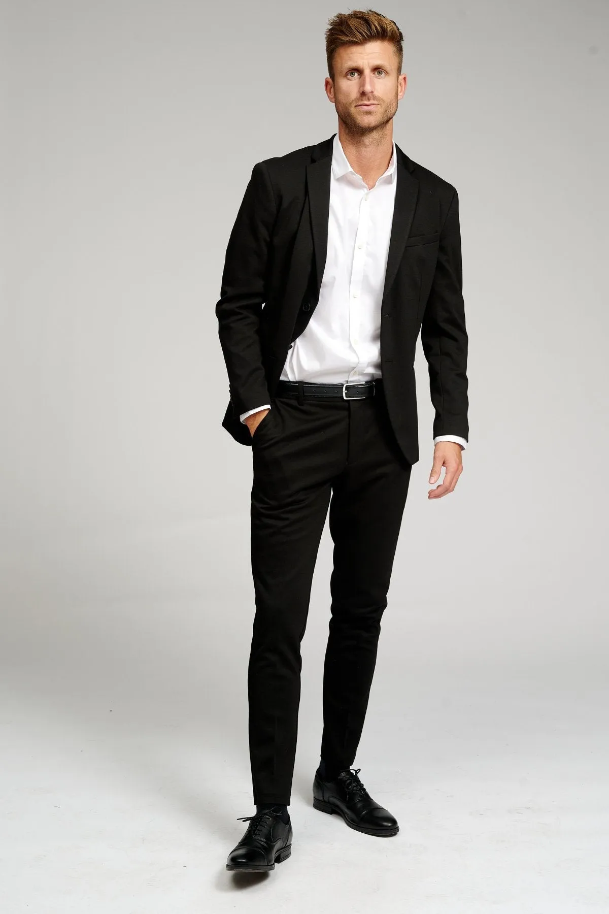 The Original Performance Suit   Shirt, Tie & James Shoes - Package Deal